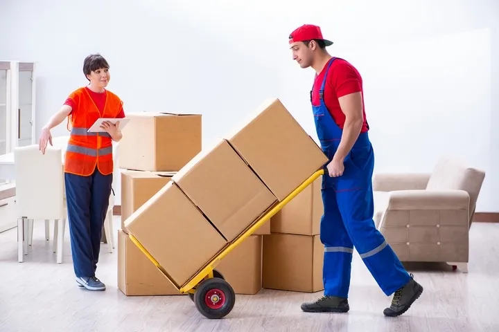 Move out painting service ensuring smooth handover